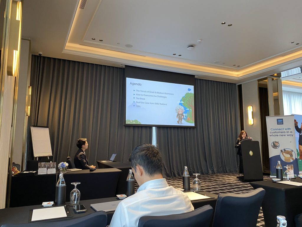 SalesForce - From Data to Decisions: How AI Helps Business Win More Deals