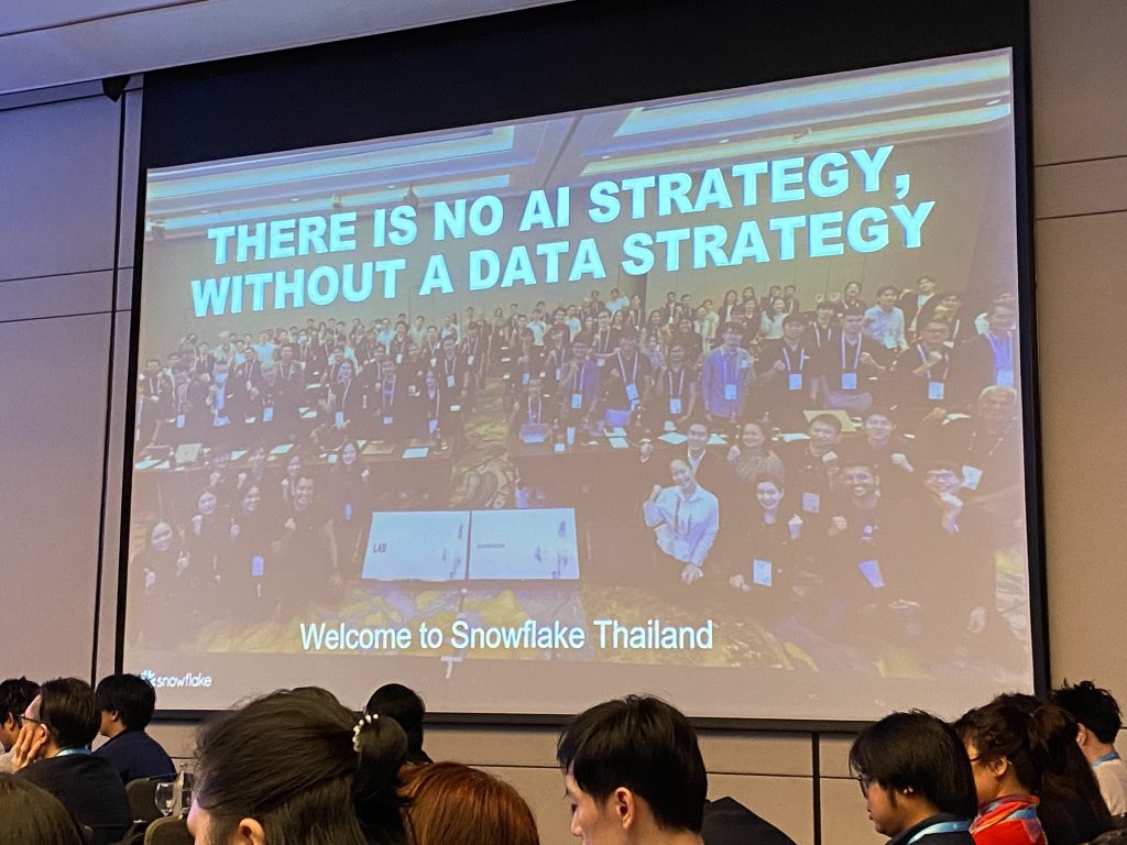 Snowflake Data for Breakfast Bangkok 20260423 08